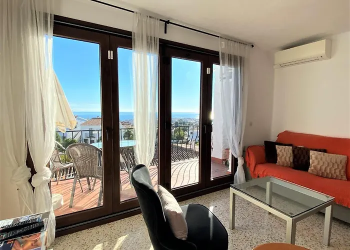 Naranjos 18b Casasol Capistrano Village * Nerja